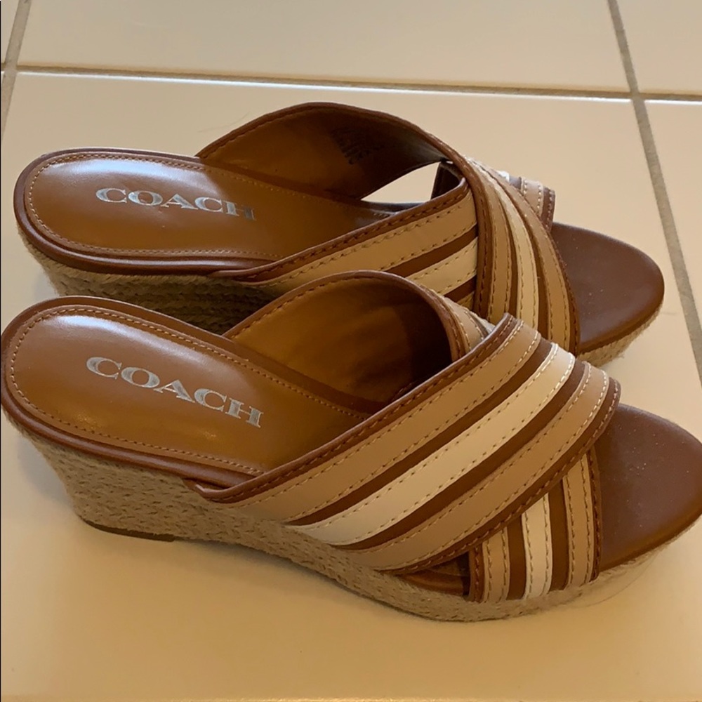 Women coach leather sandals